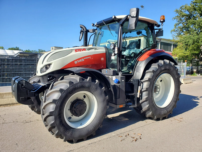 FURTHER OE APPROVAL FOR CONTINENTAL: STEYR TRACTORS AVAILABLE WITH VF TRACTORMASTER & TRACTORMASTER
